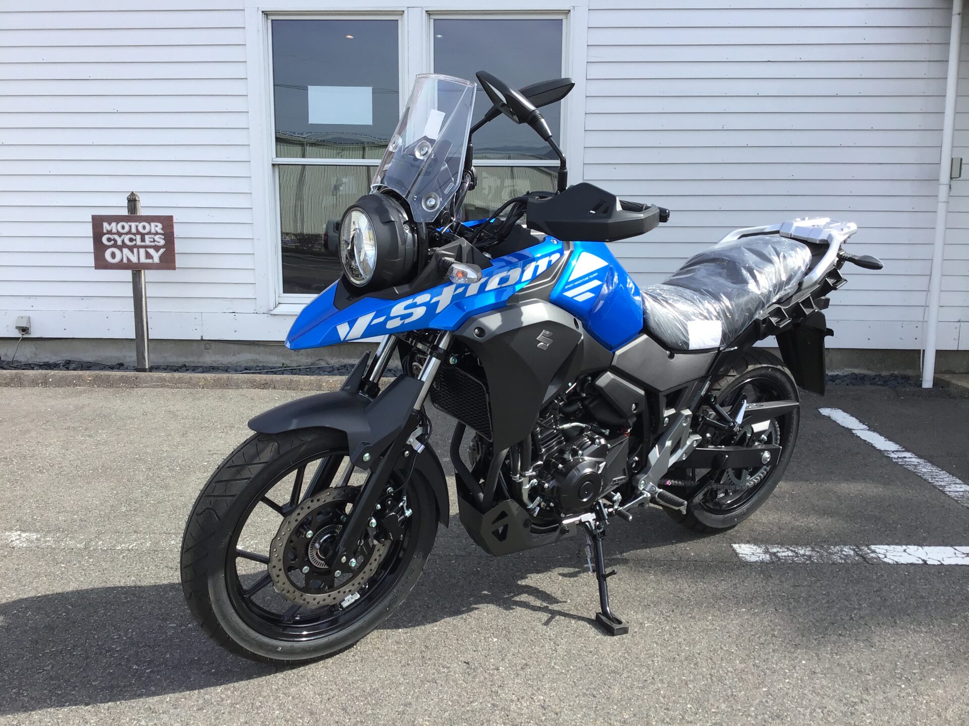 SUZUKI V-Strom250 ABS