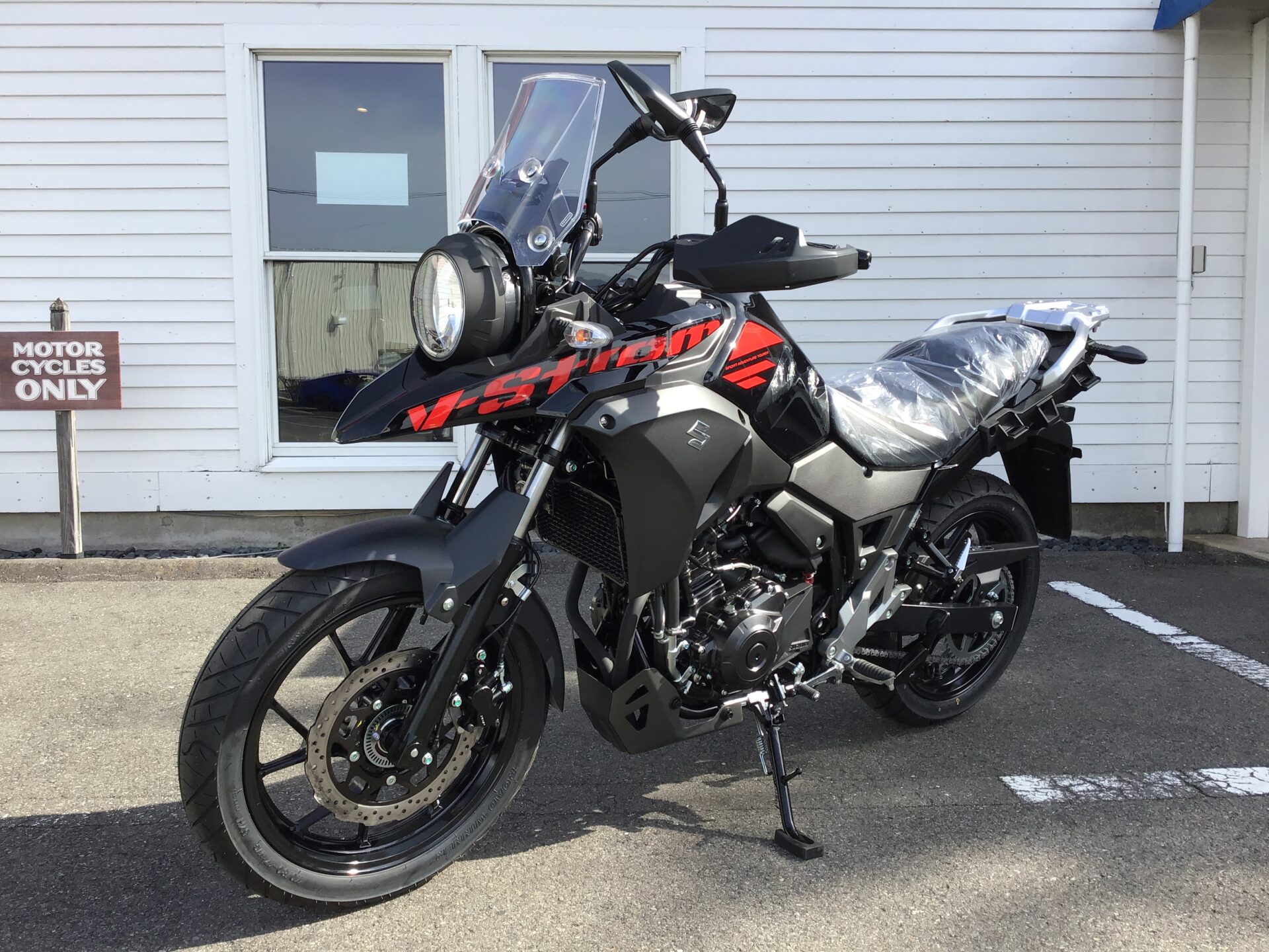 SUZUKI V-Strom250 ABS