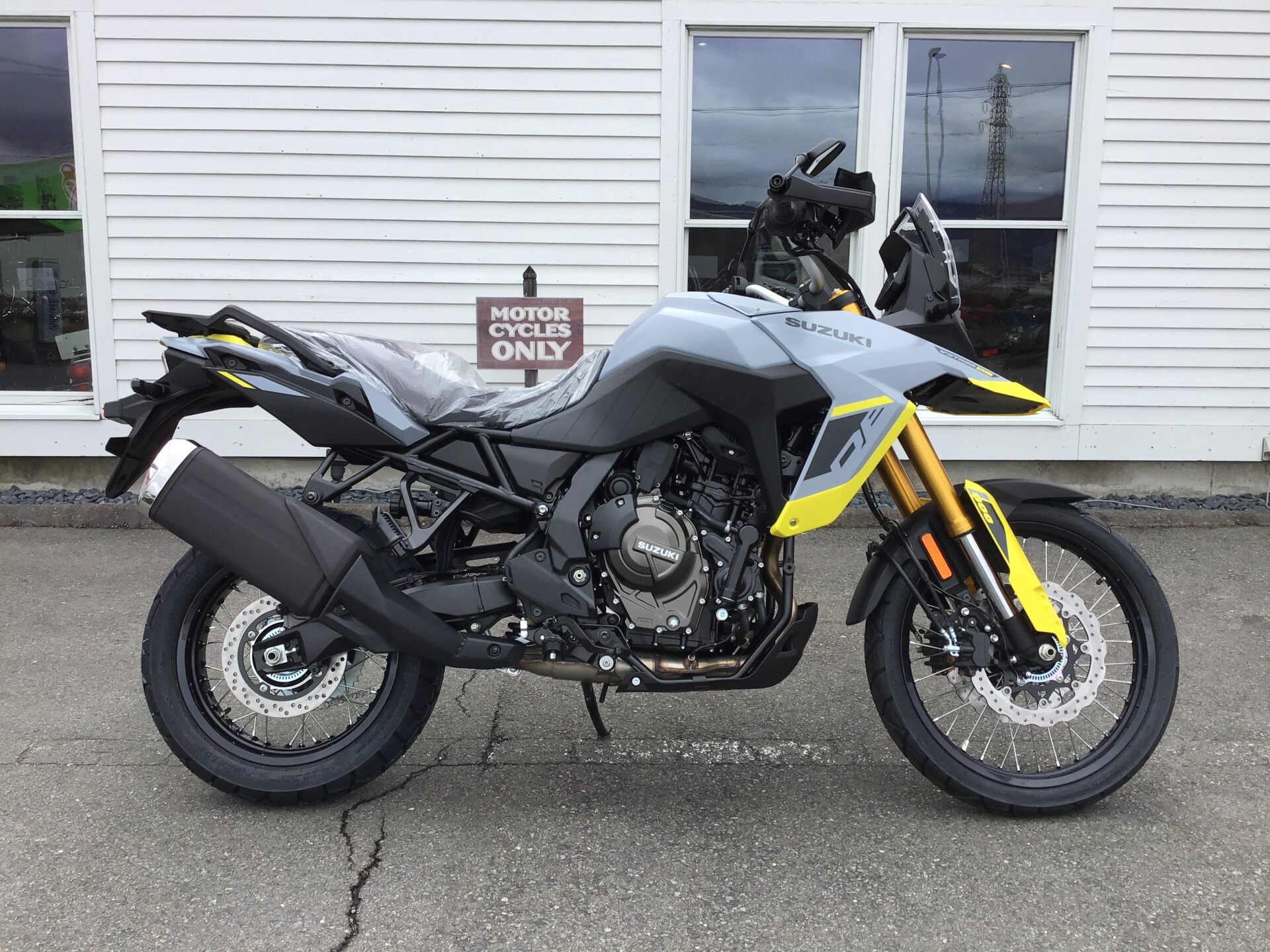SUZUKI Vストローム800DE