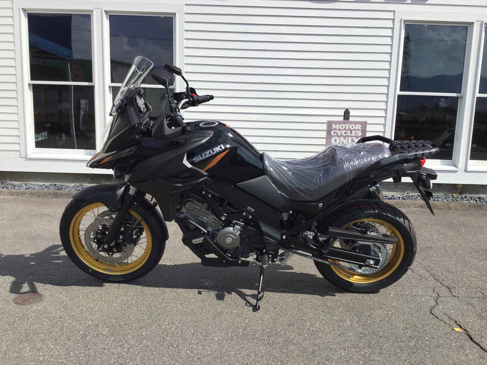 SUZUKI Vストローム650XT ABS