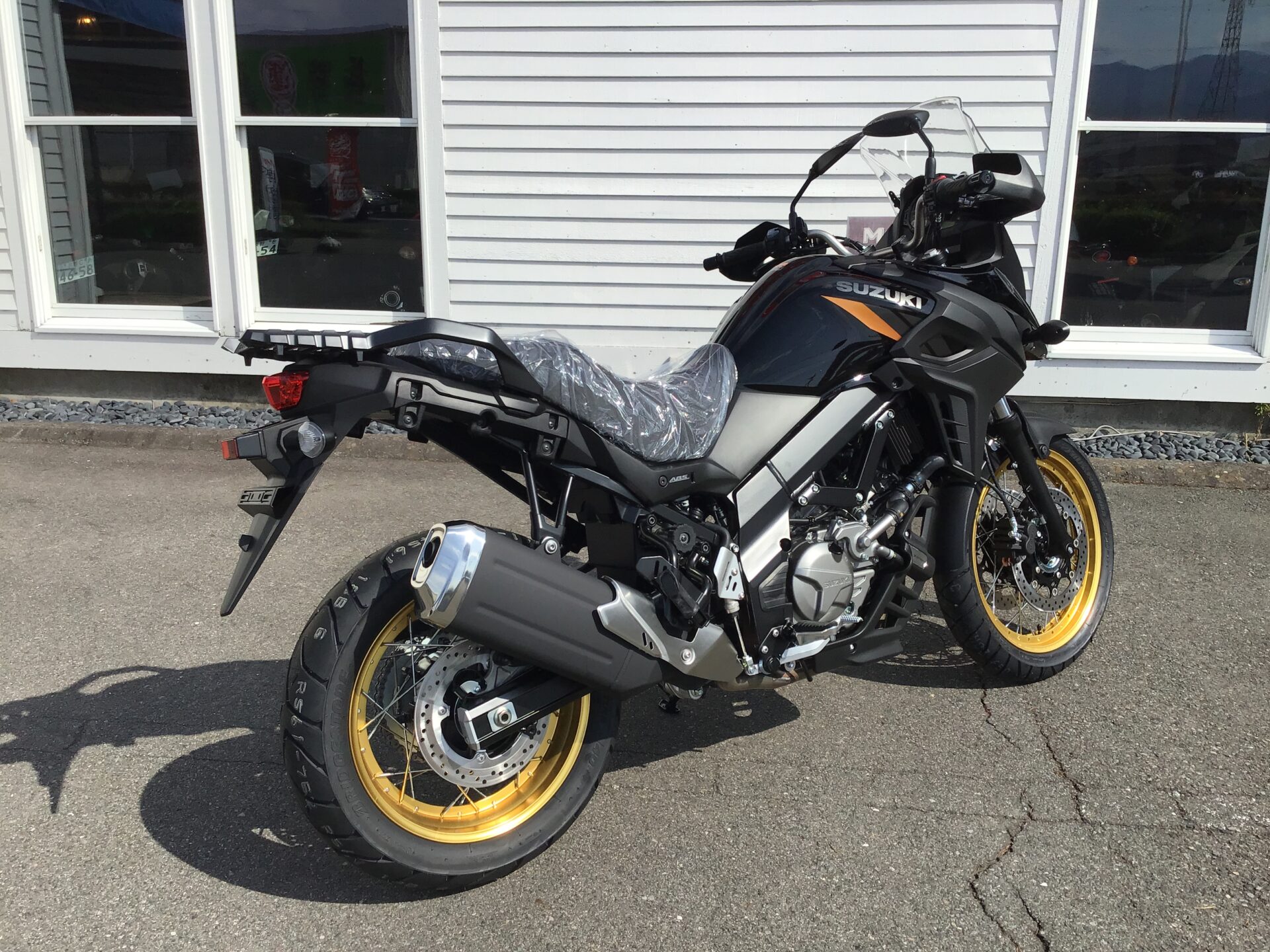 SUZUKI Vストローム650XT ABS