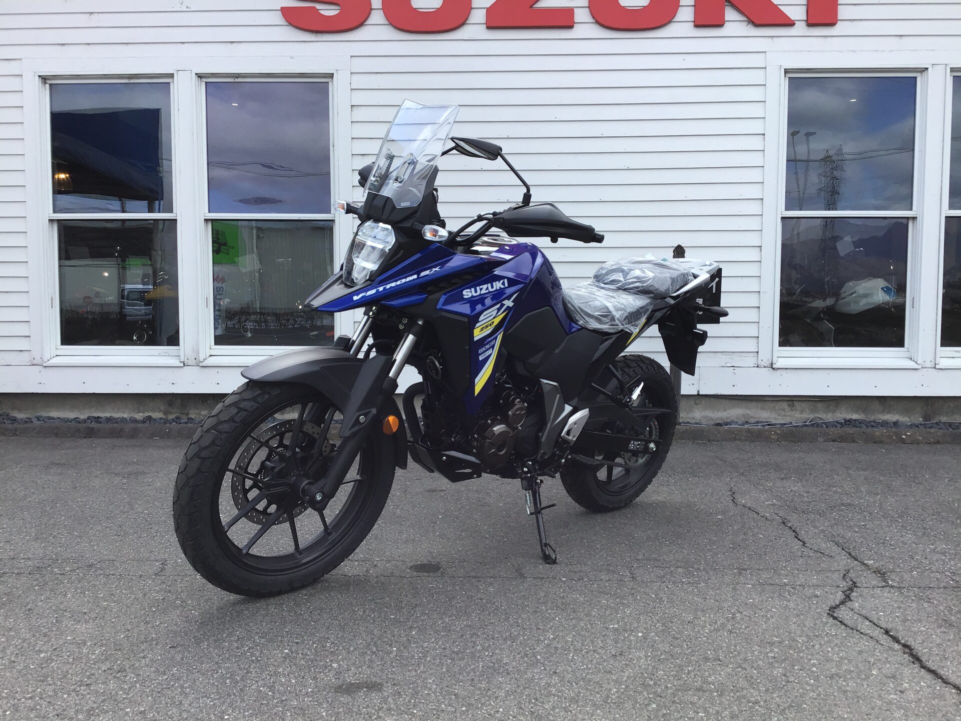 SUZUKI Vストローム250SX