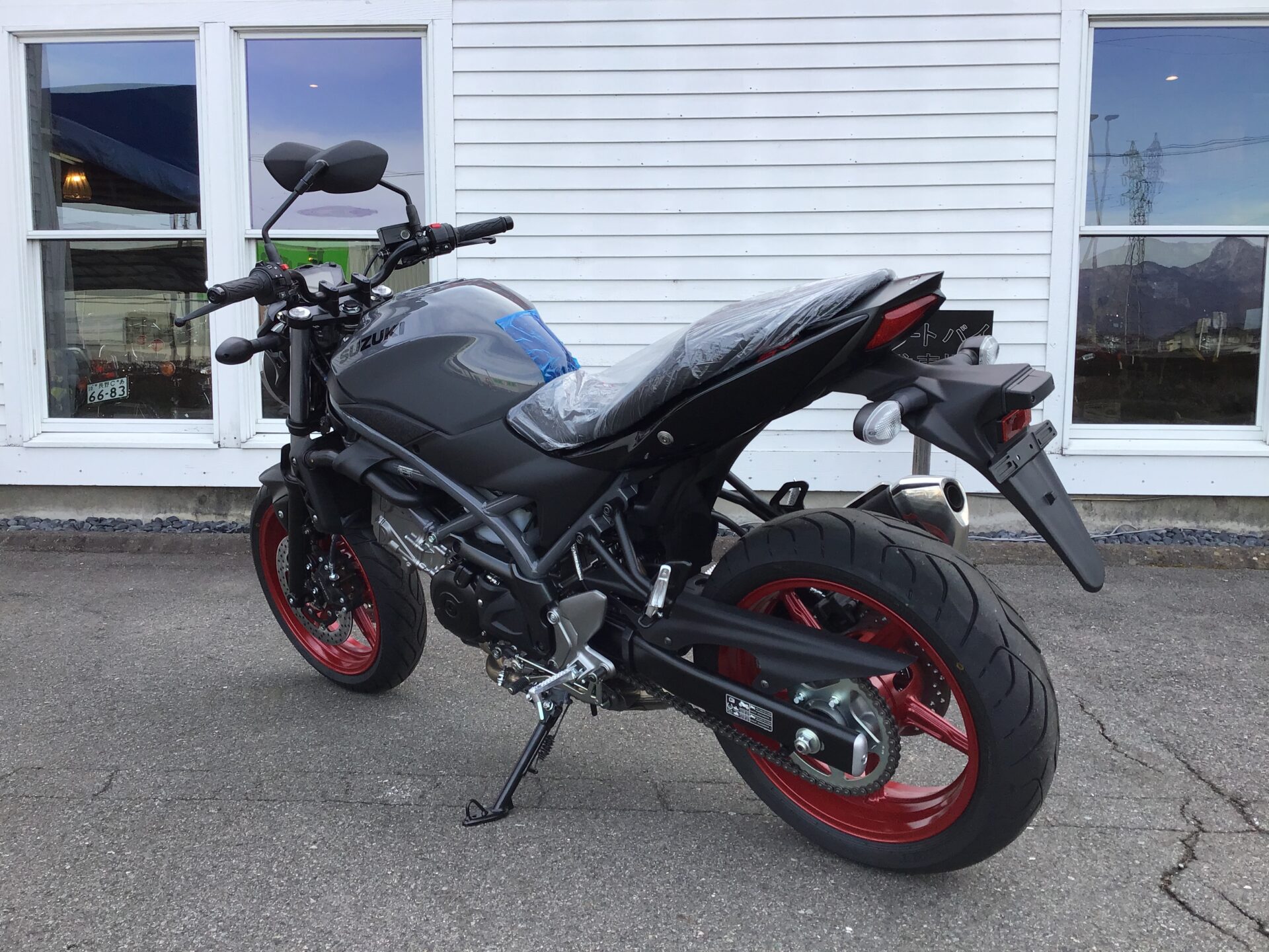 SUZUKI SV650