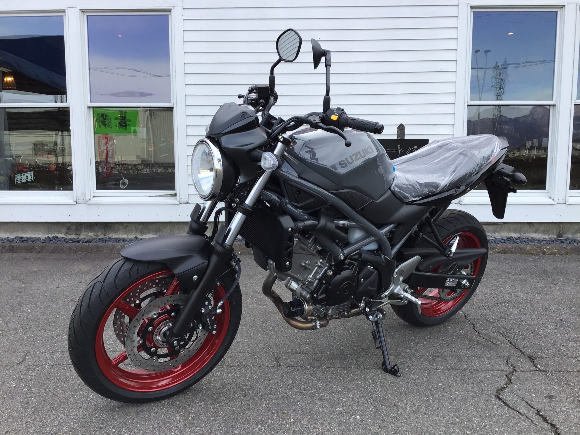 SUZUKI SV650