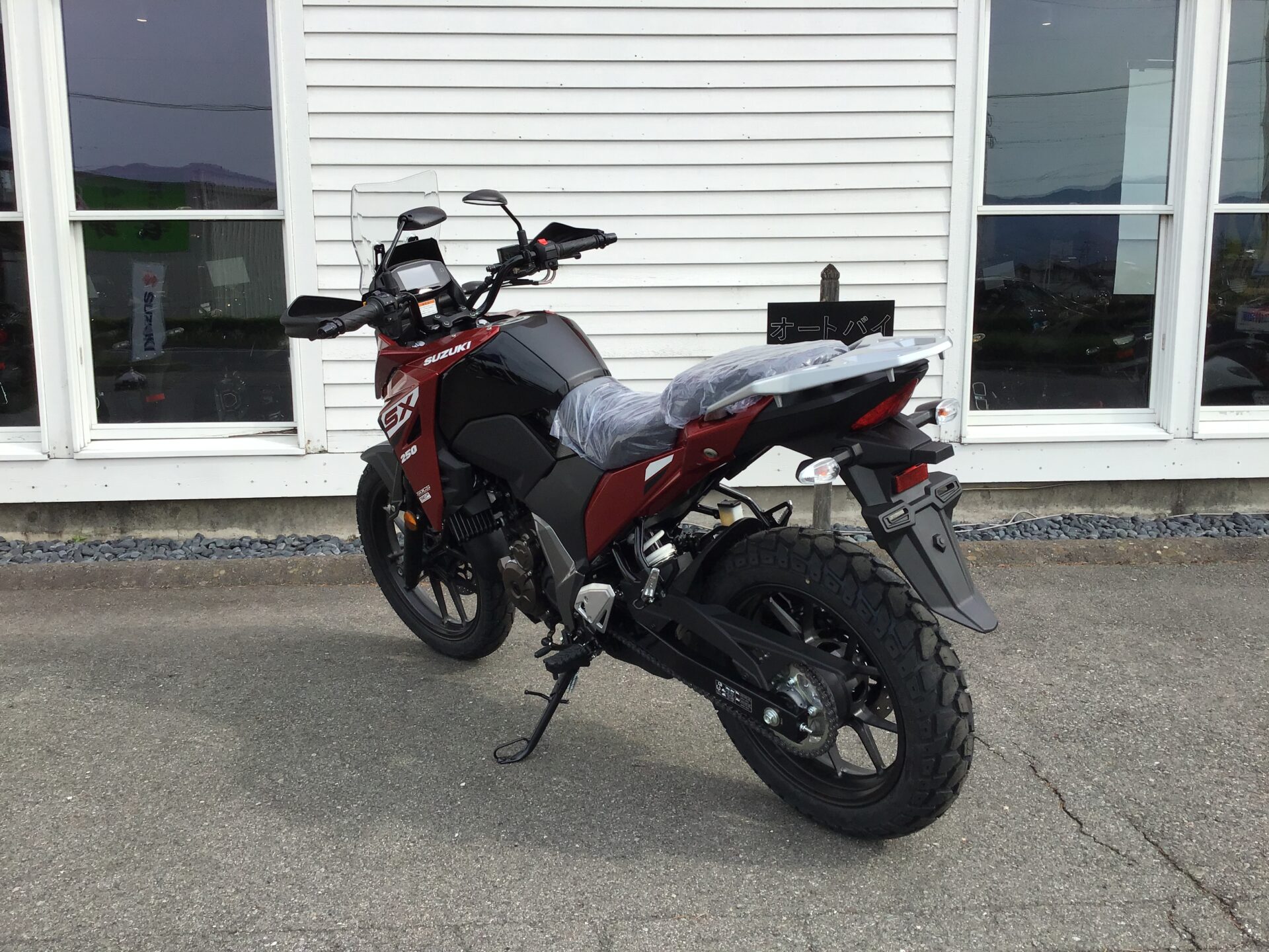 SUZUKI Vストローム250SX
