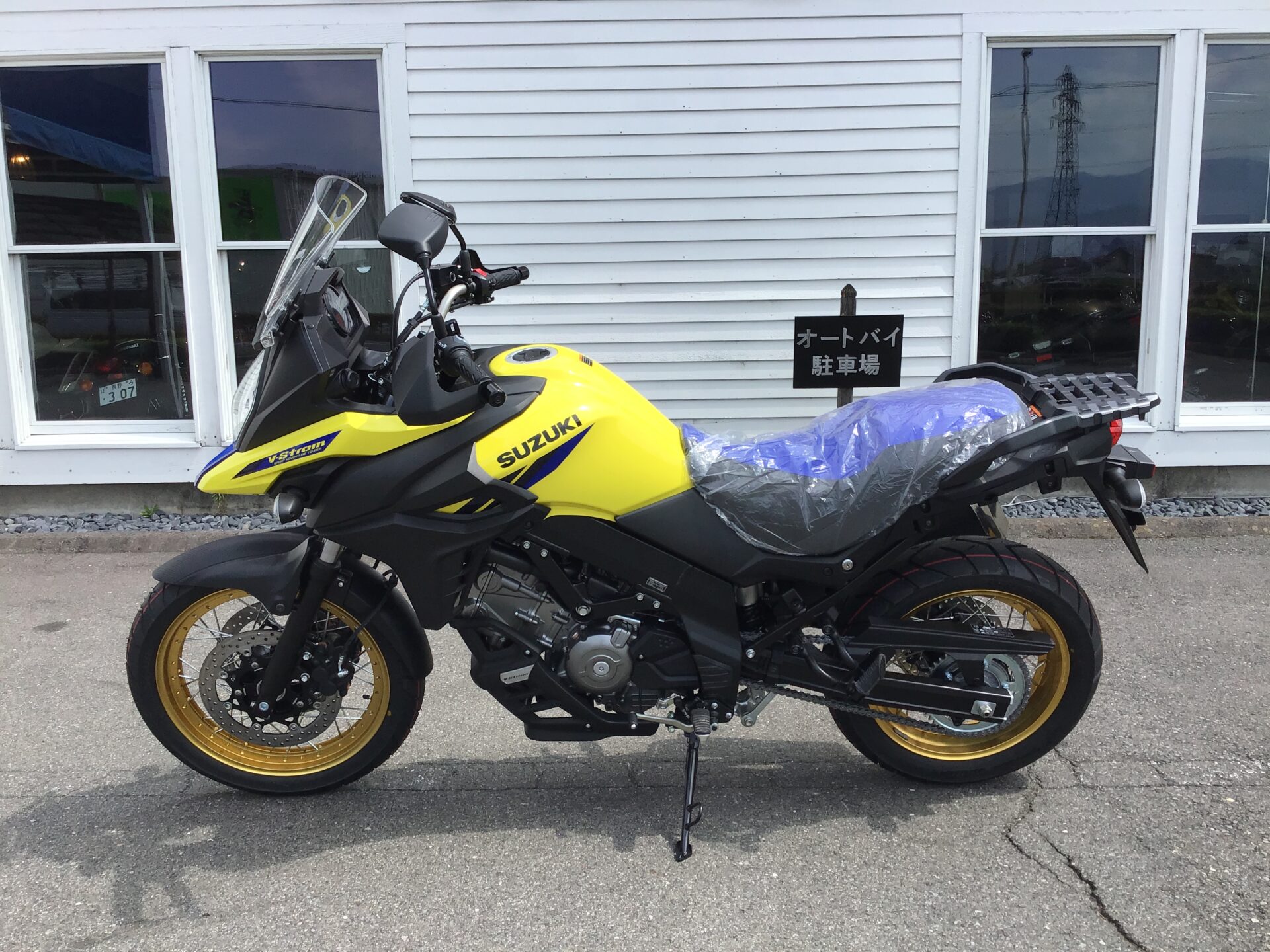 SUZUKI Vストローム650XT ABS