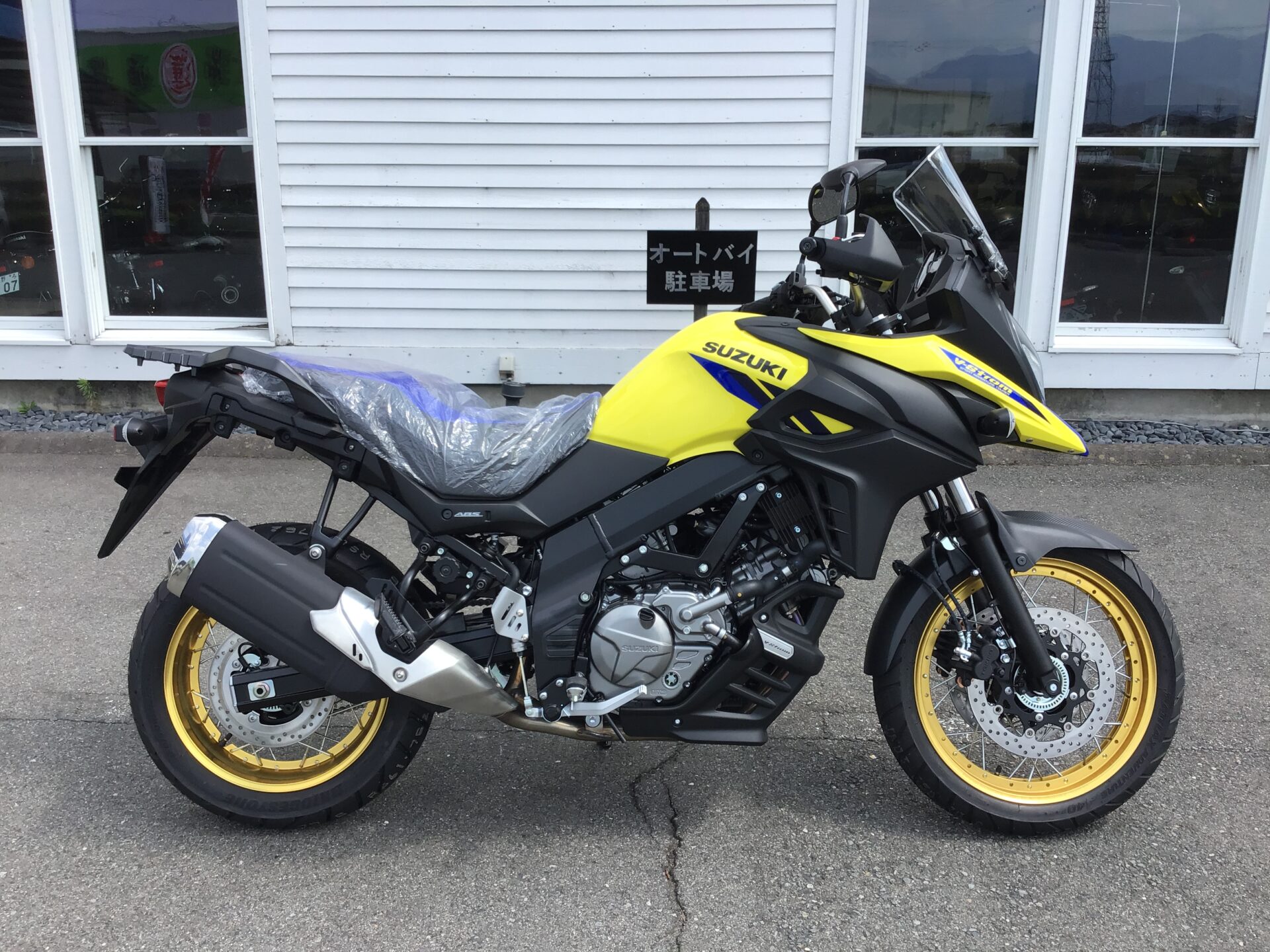 SUZUKI Vストローム650XT ABS