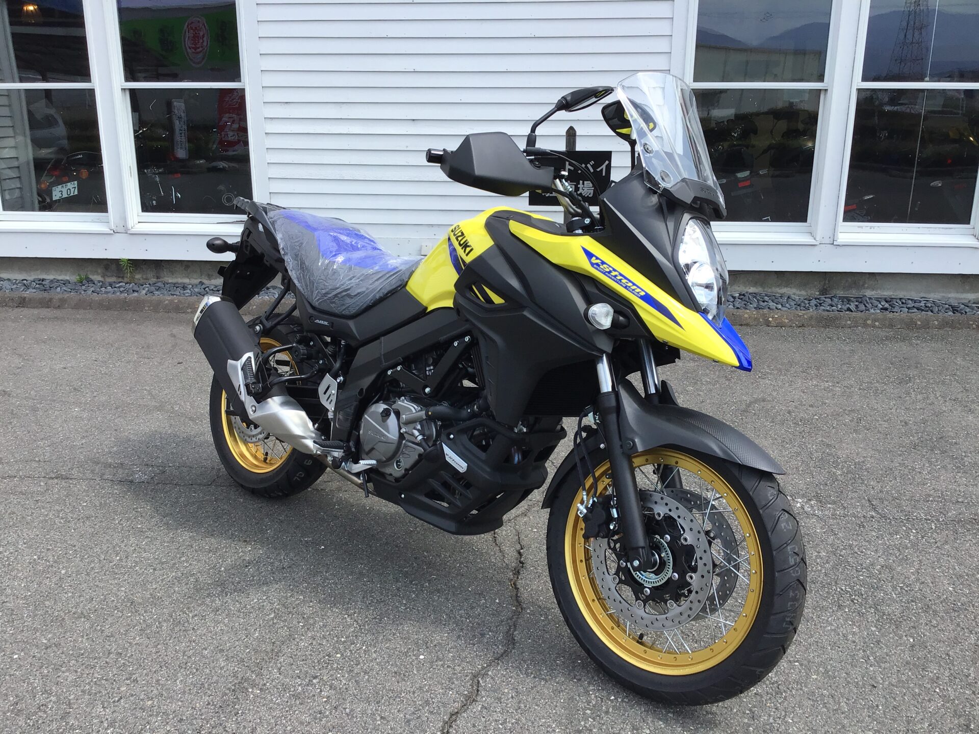 SUZUKI Vストローム650XT ABS