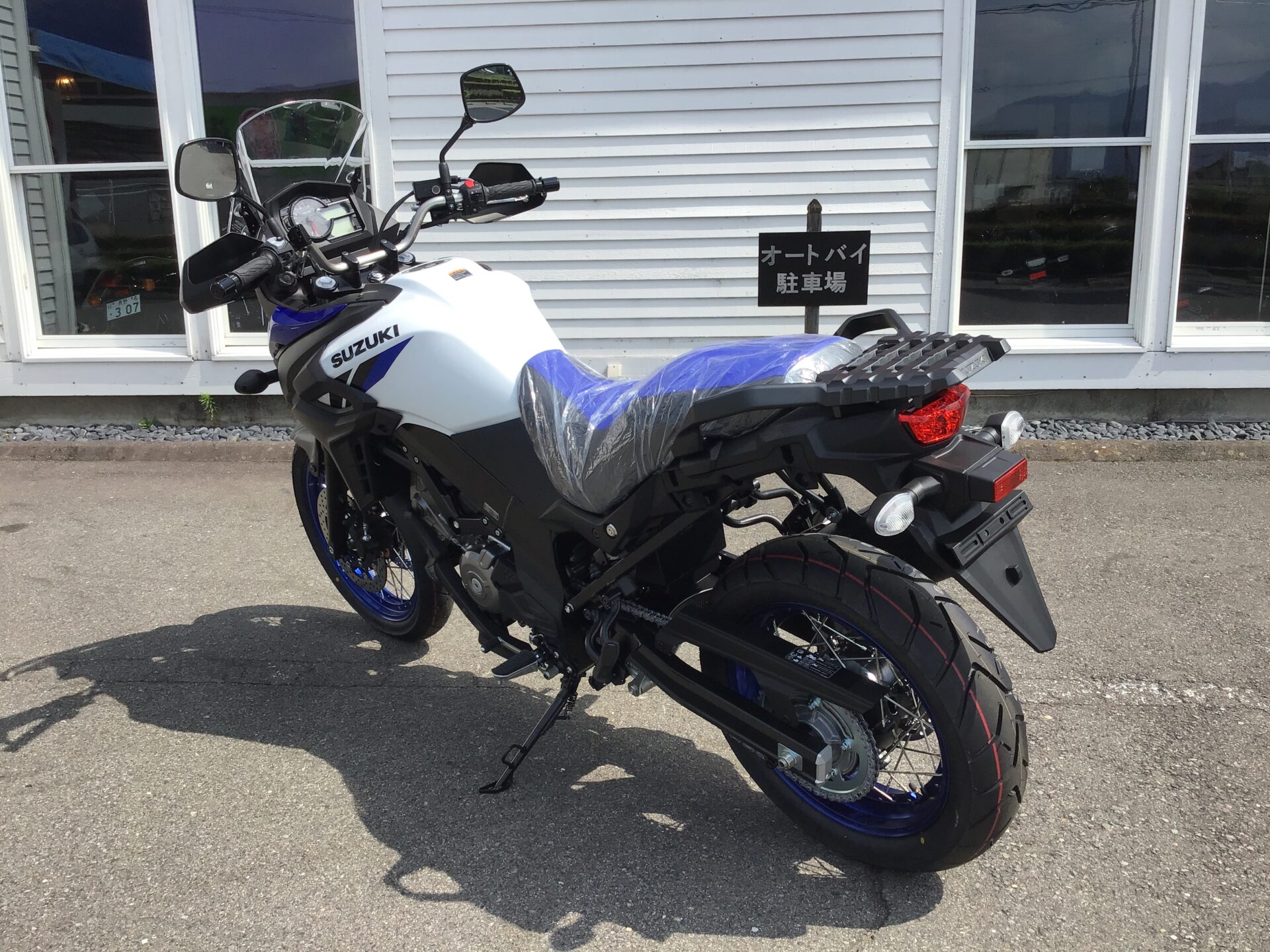 SUZUKI Vストローム650XT ABS