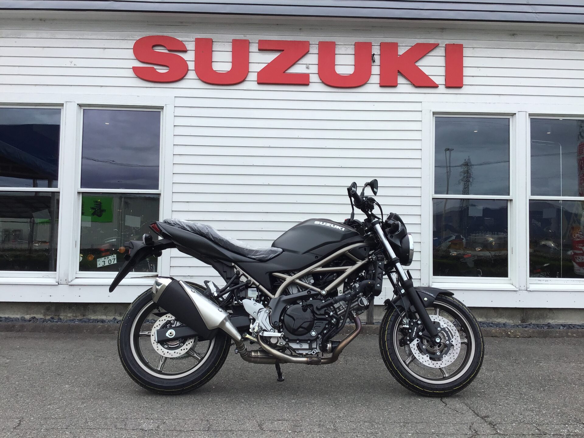 SUZUKI SV650