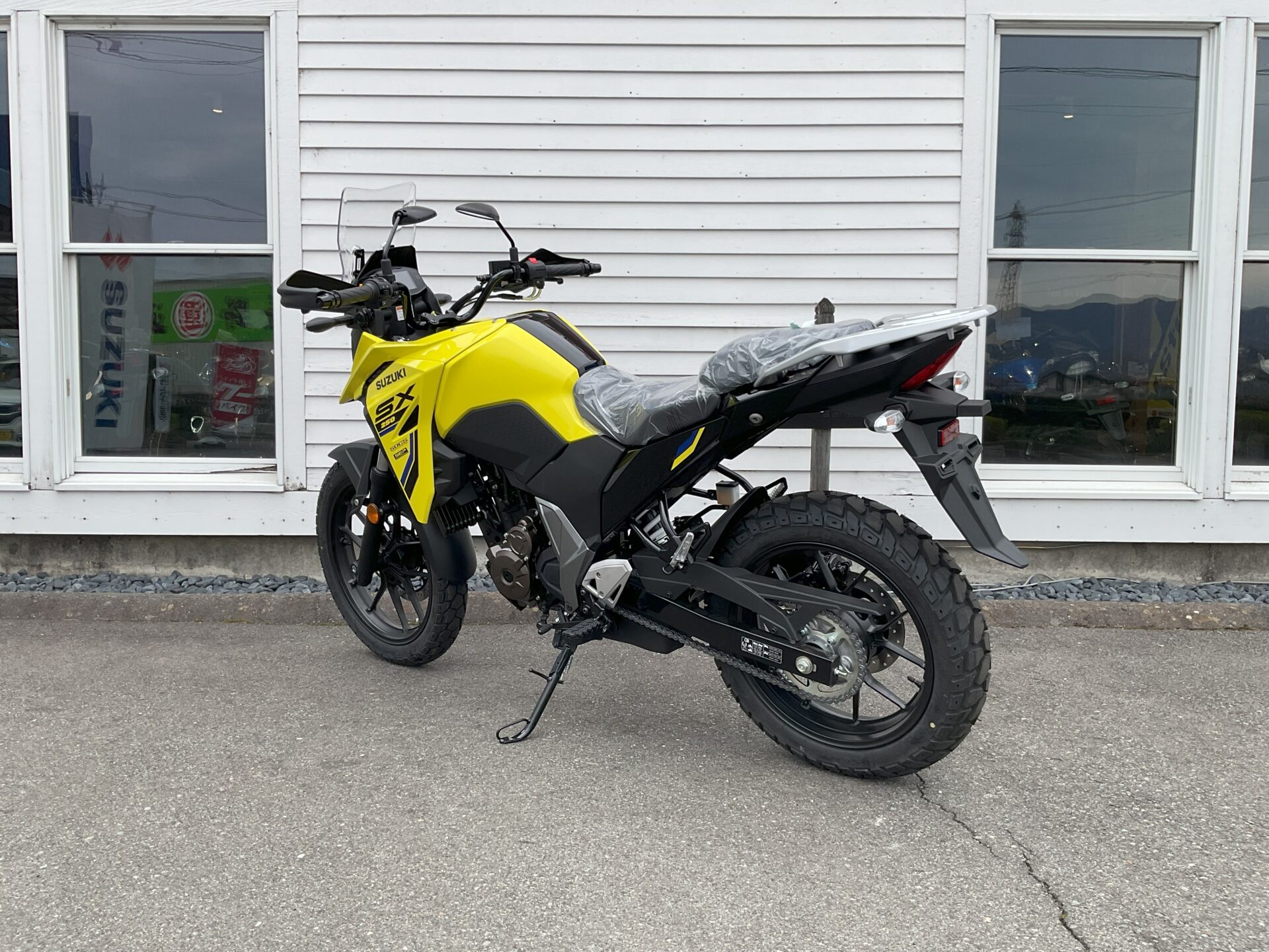 SUZUKI Vストローム250SX