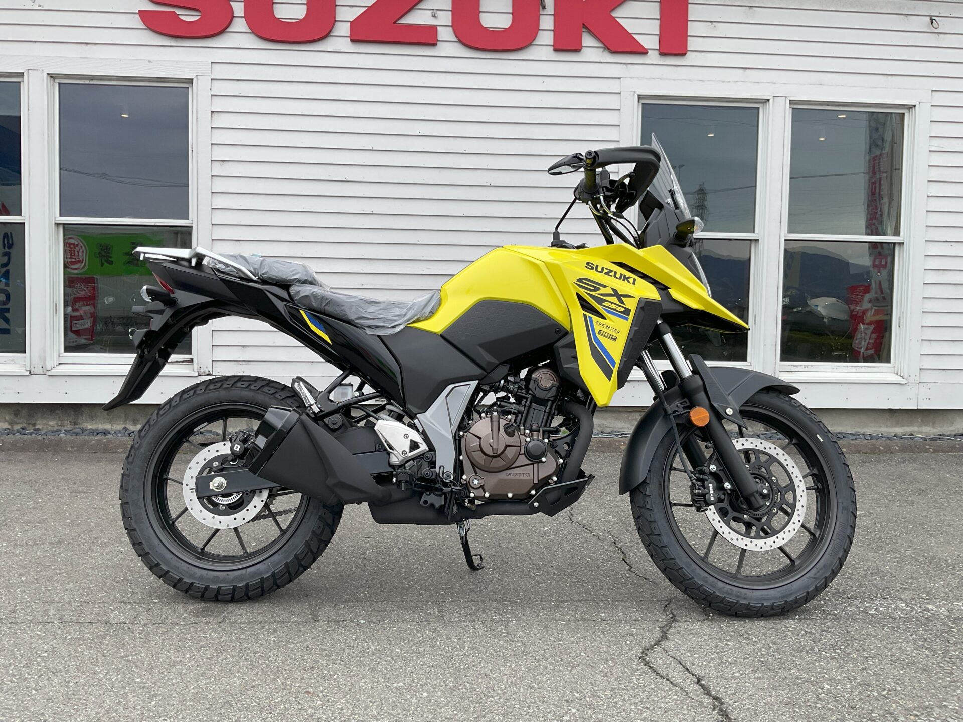 SUZUKI Vストローム250SX