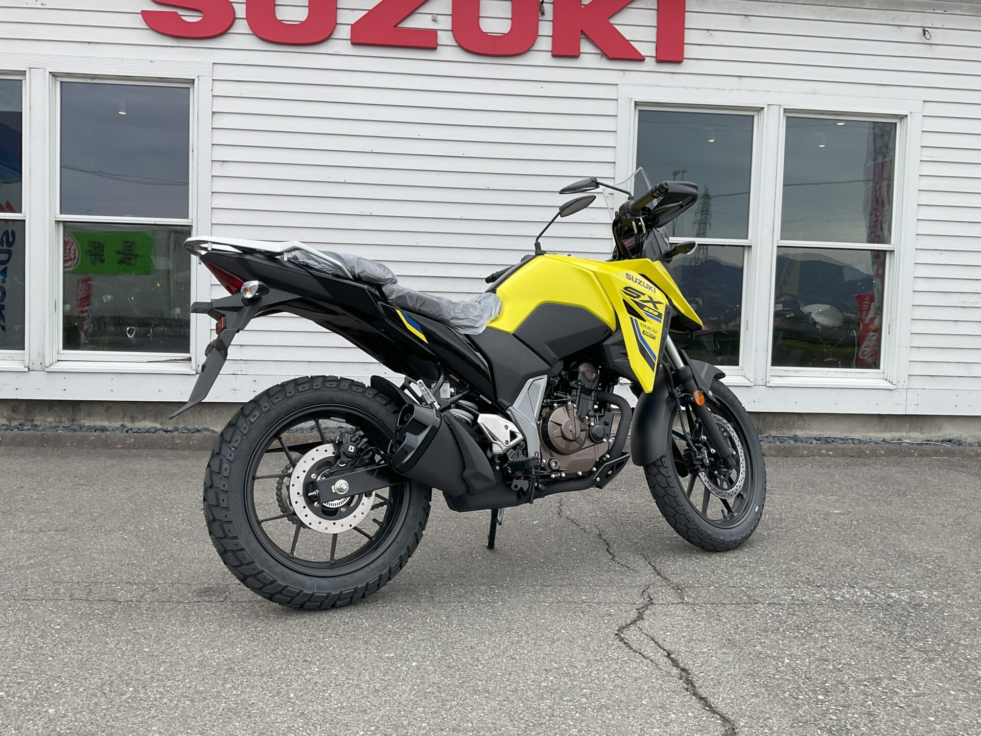 SUZUKI Vストローム250SX